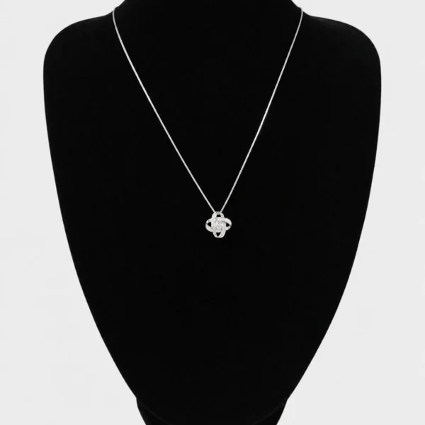 Collar de Plata 925 - Trébol Entrelazado